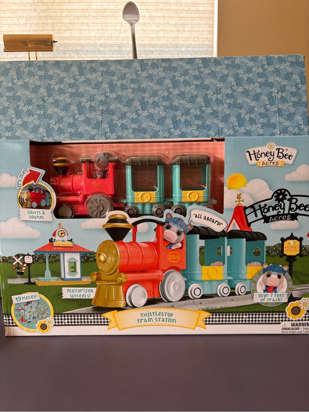 Thistlestop Train Station - Red & Teal Kids Train Set